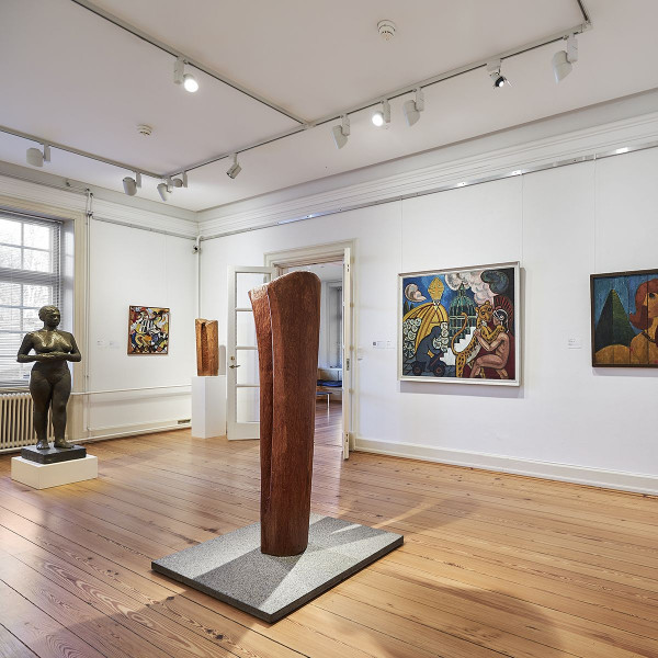 Udstillingsview, museets samlingspræsentationer. Foto: Ole Mortensen 